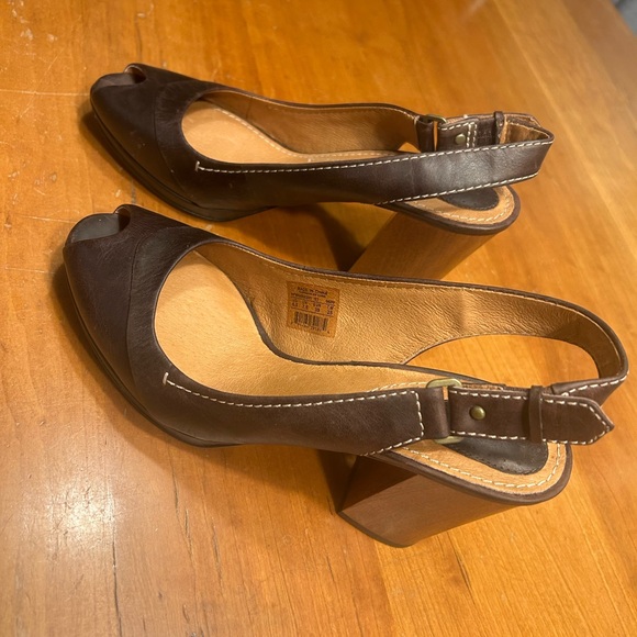 Fossil Peep Toes - Picture 13 of 14